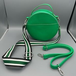 Seven Hills Faux Leather Kelly Green Circle Bag Sporty Crossbody Strap